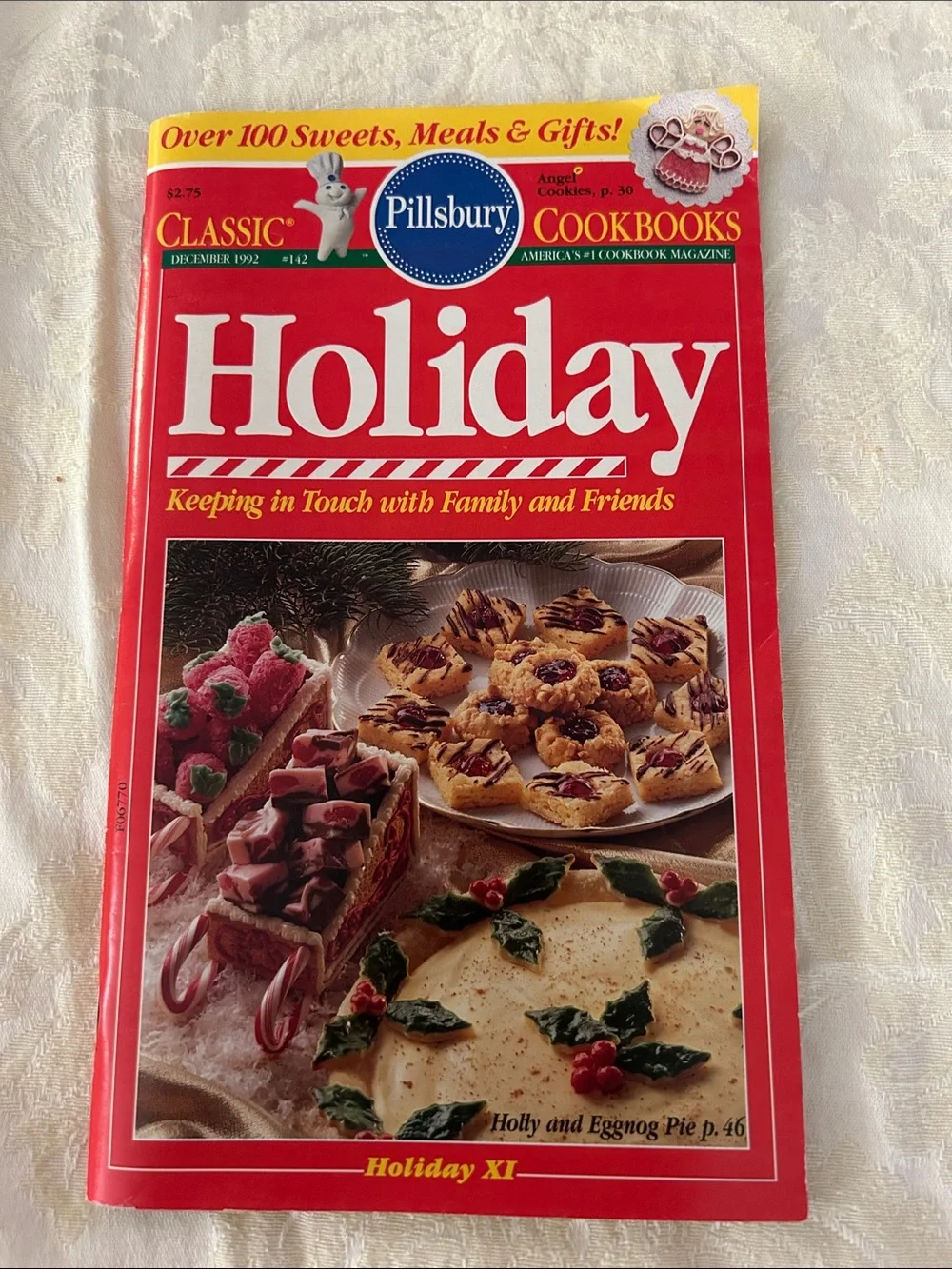 Pillsbury / Taste of Home / Betty Crocker Lot of 7 Softcover Cookbook Booklets